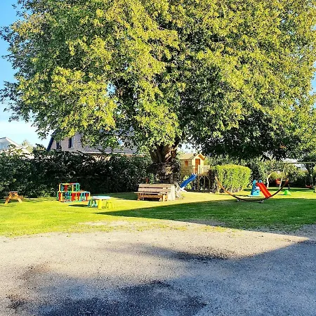 Апартаменты Schoenes 1-zimmer-appartement, Buesum